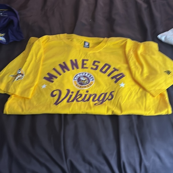 Viking wind breaker and t shirt - Picture 5 of 6